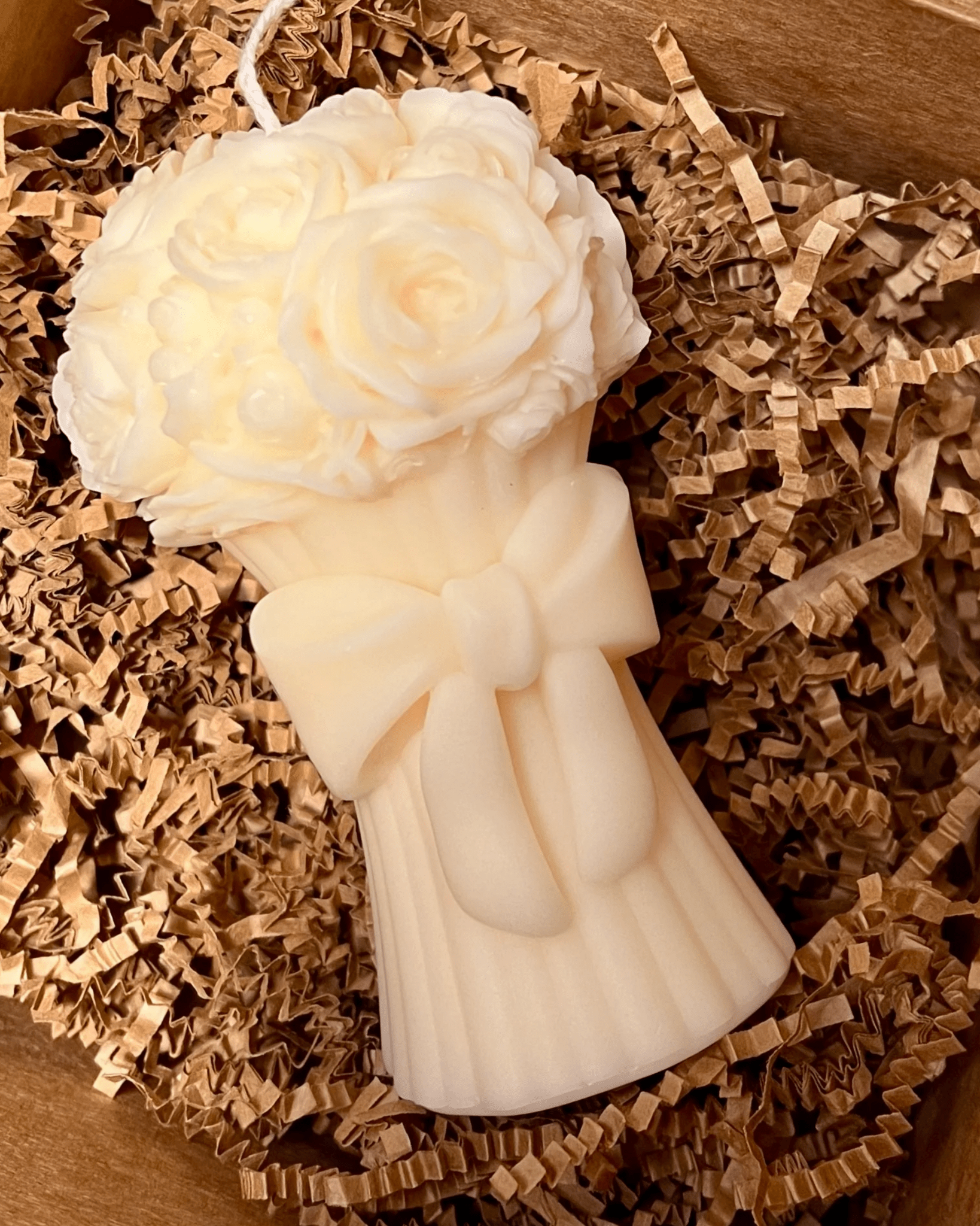 Bouquet of Flowers Candle - Landen’s Flowers